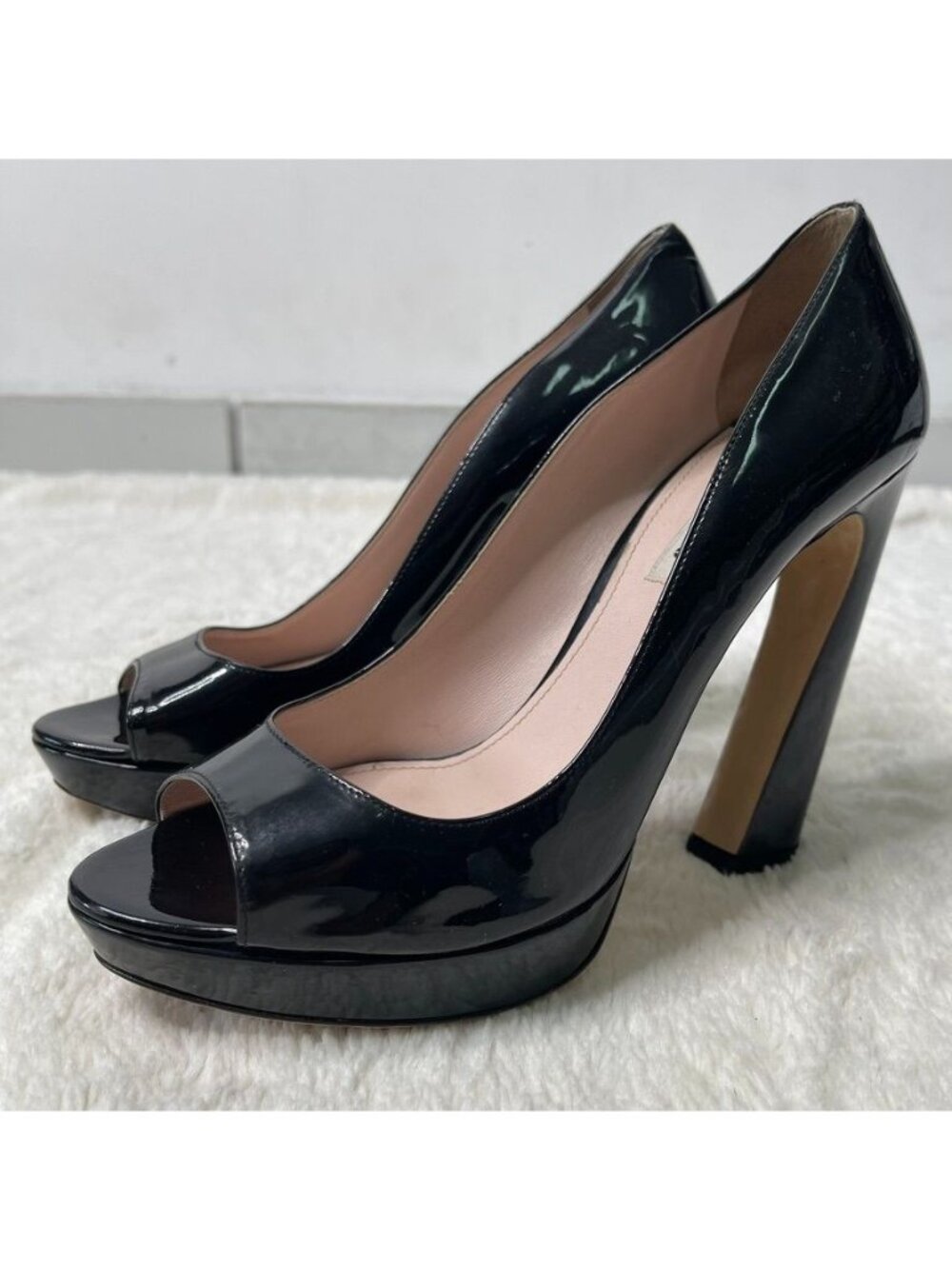 Miu Miu Black Patent Leather Platform Peep Toe Pumps Curved Block Heel Size 39